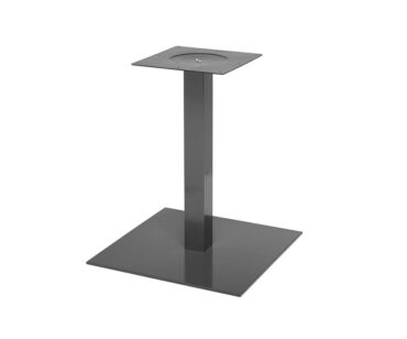 Mesa Qatar caudrada 1