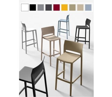 Taburete Bakhita Gaber