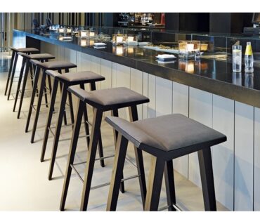 Taburete Moody Andreu World