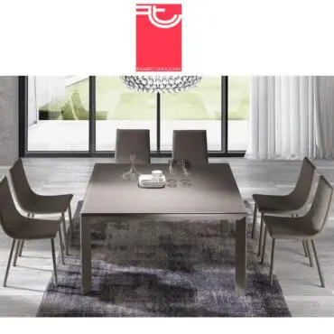 Mesa Urban Cuadrada Tarazona previa.