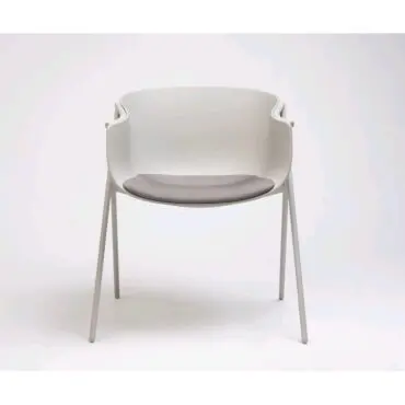 Silla Bai Ondarreta asiento tapizado