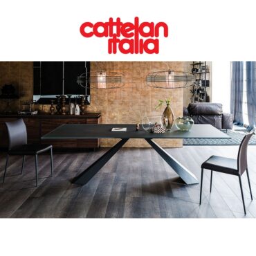 Mesa Eliot Cattelan previa